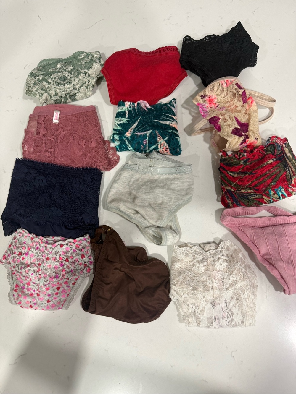 Victoria secret thongs sizes m bundle 15